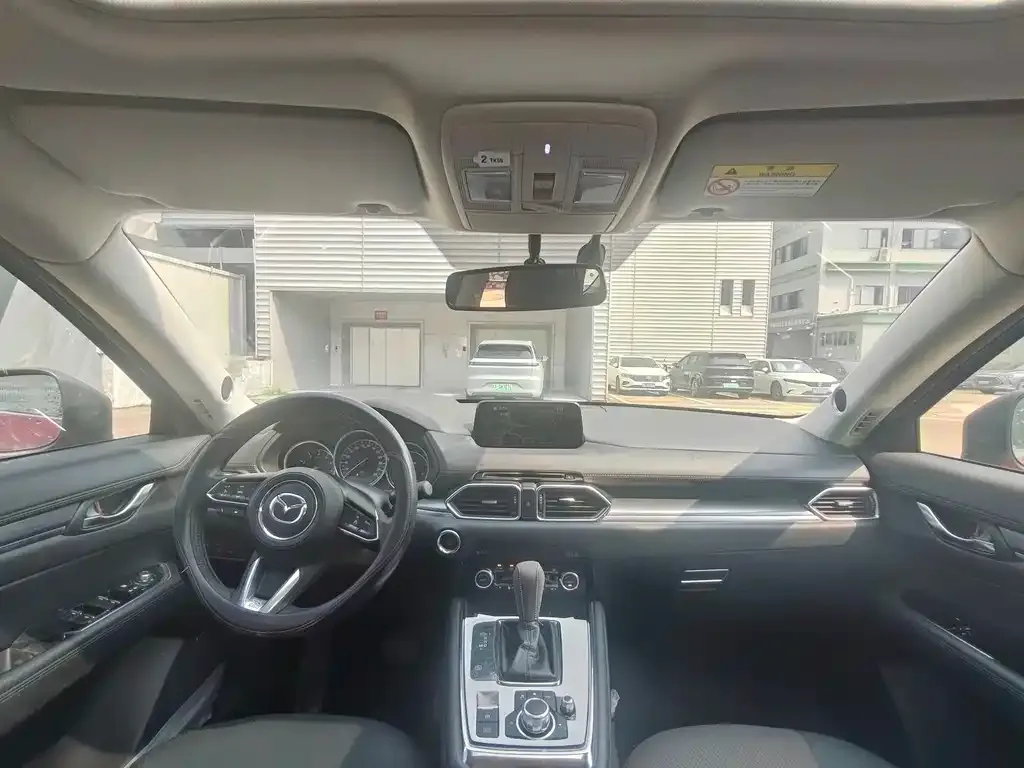 Mazda CX-8 — фото 2