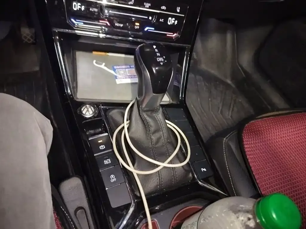 Volkswagen Passat — фото 10