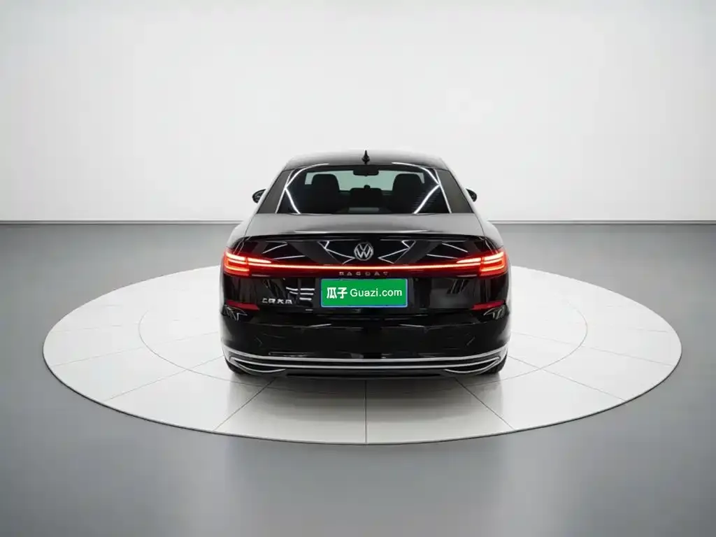 Volkswagen Passat — фото 3