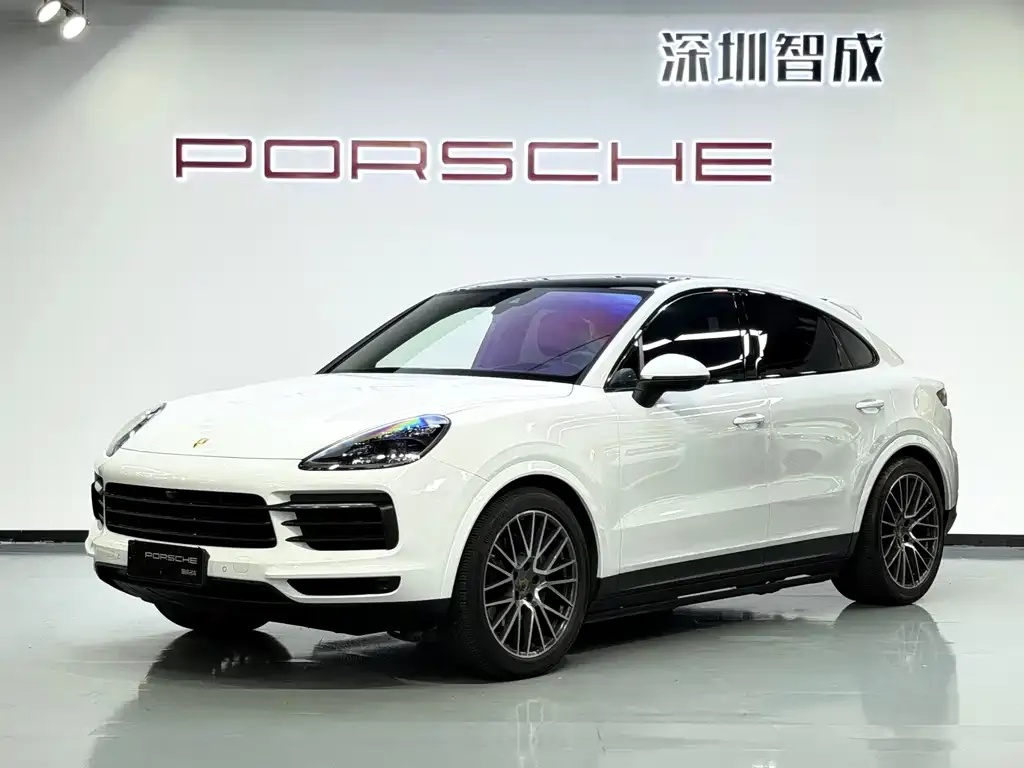 Porsche Cayenne — фото 1