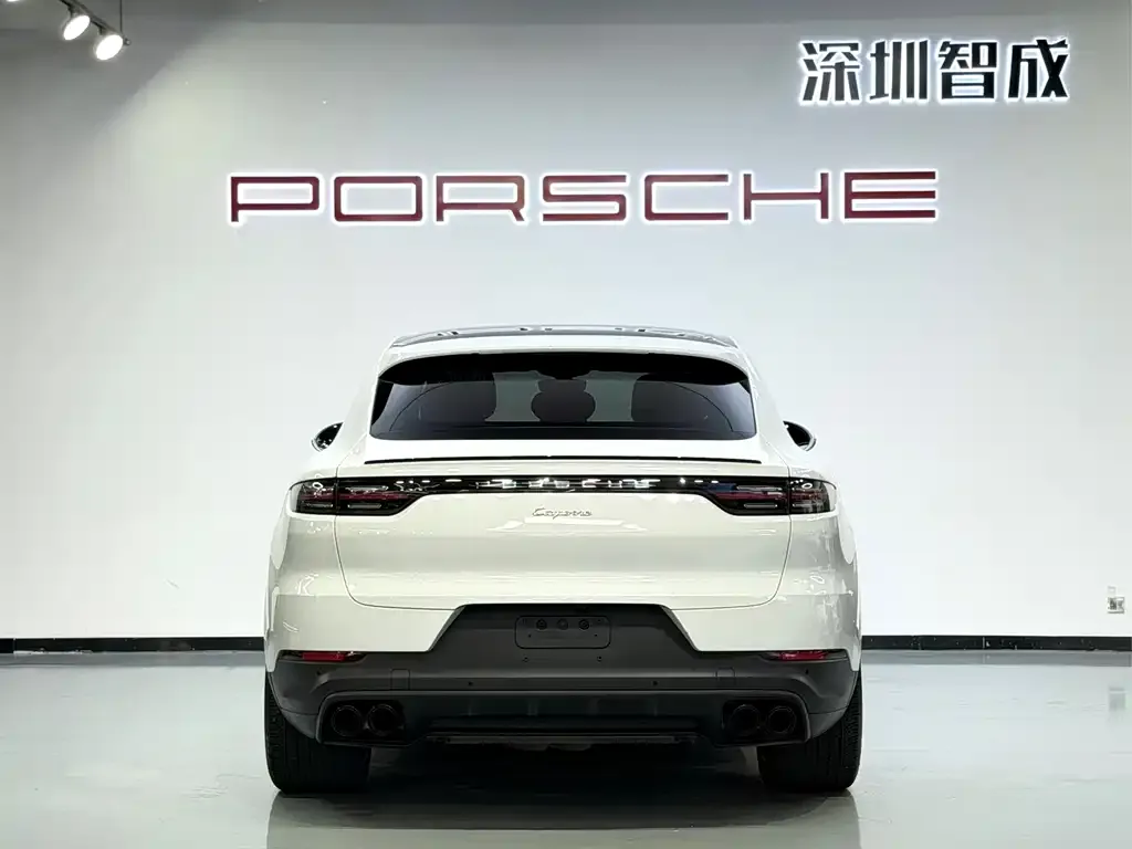 Porsche Cayenne — фото 2