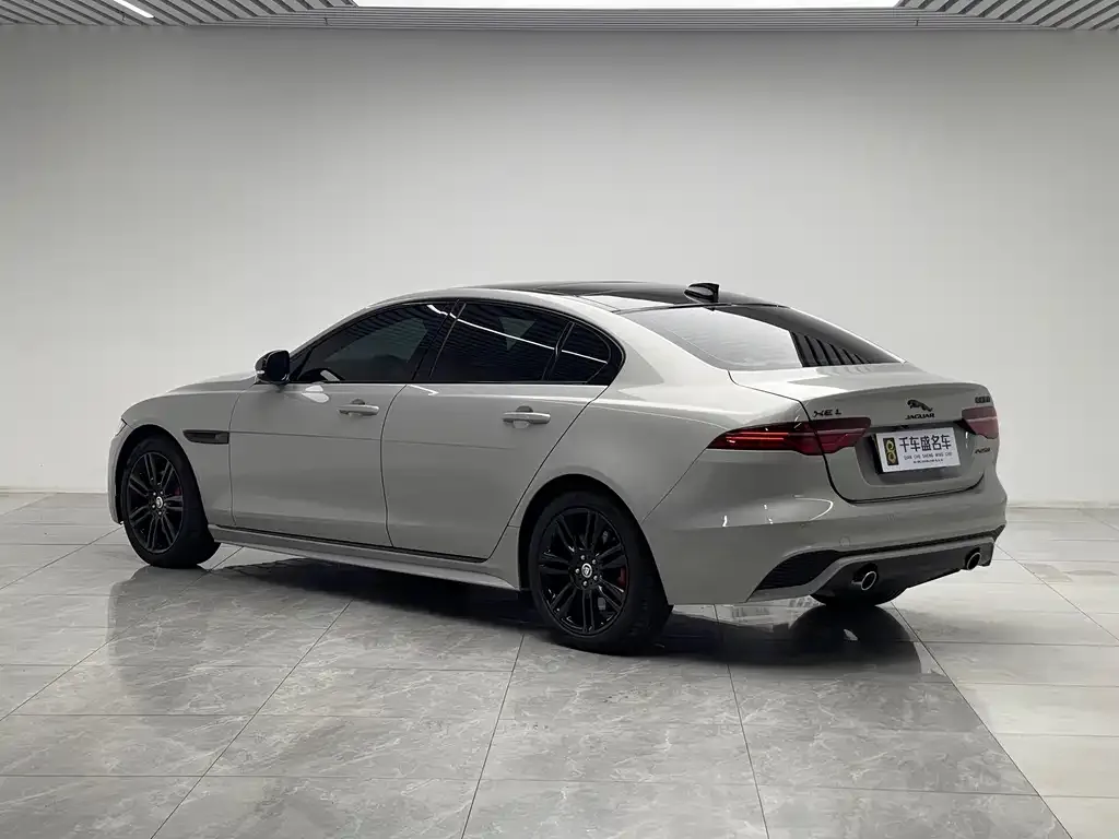 Jaguar XEL — фото 10