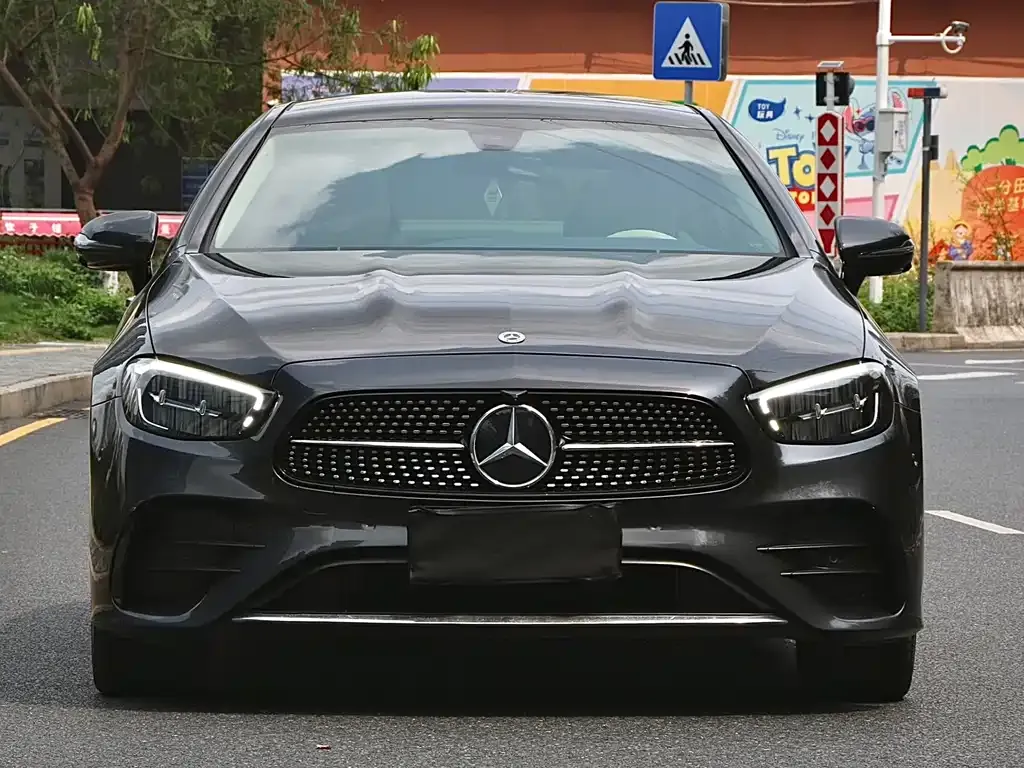 Mercedes-Benz E-Class (Import) — фото 5
