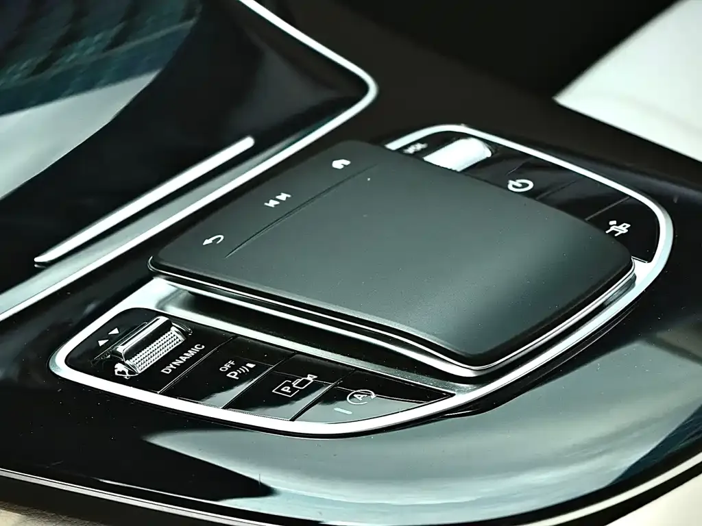 Mercedes-Benz E-Class (Import) — фото 4