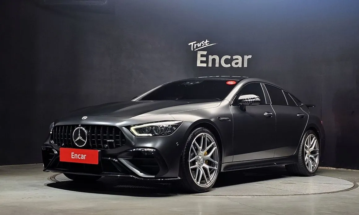 Mercedes-Benz AMG GT — фото 1