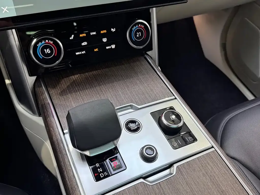 Land Rover Range Rover — фото 10
