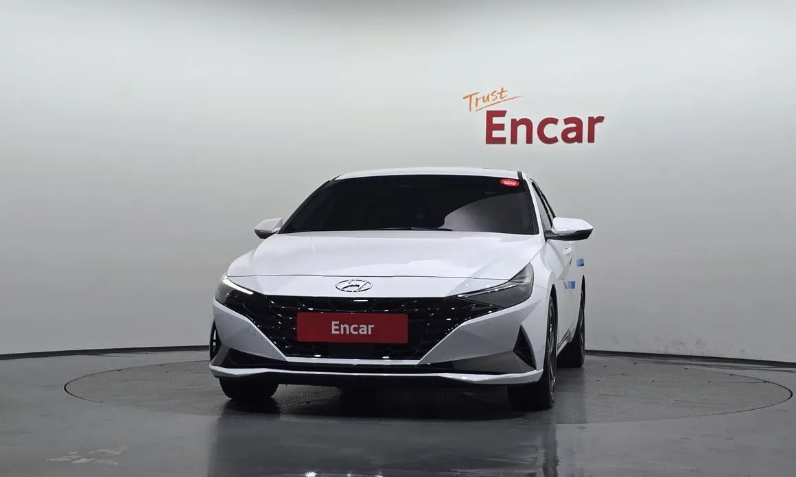 Hyundai AVANTE — фото 3