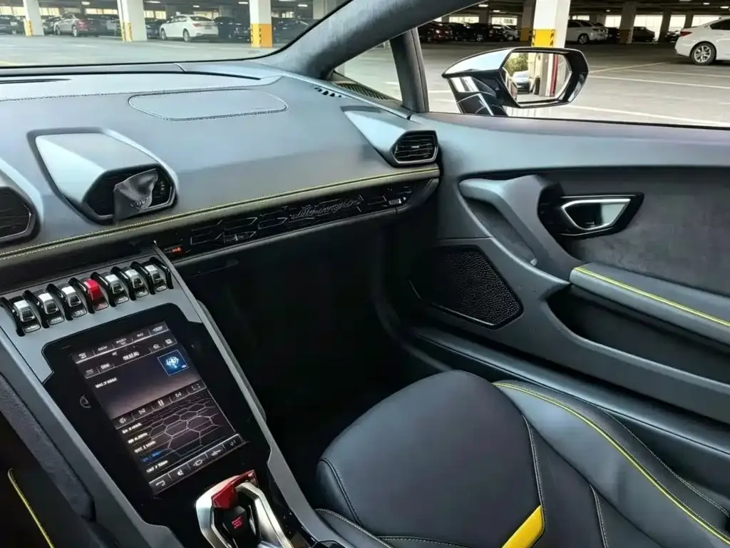Lamborghini Huracan — фото 8