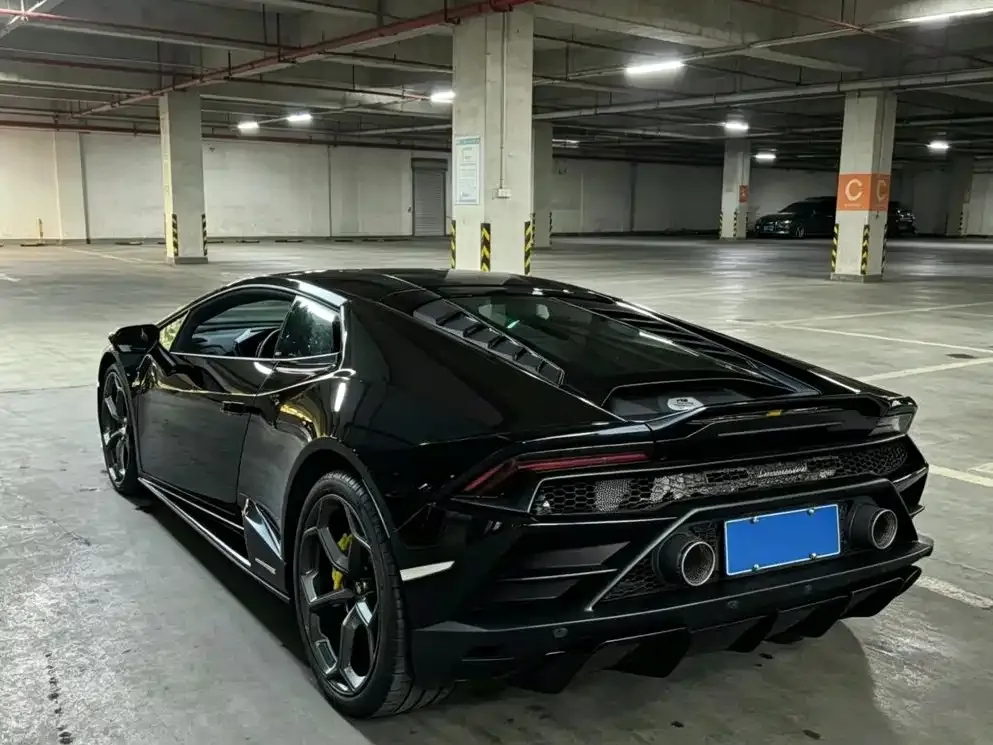 Lamborghini Huracan — фото 7