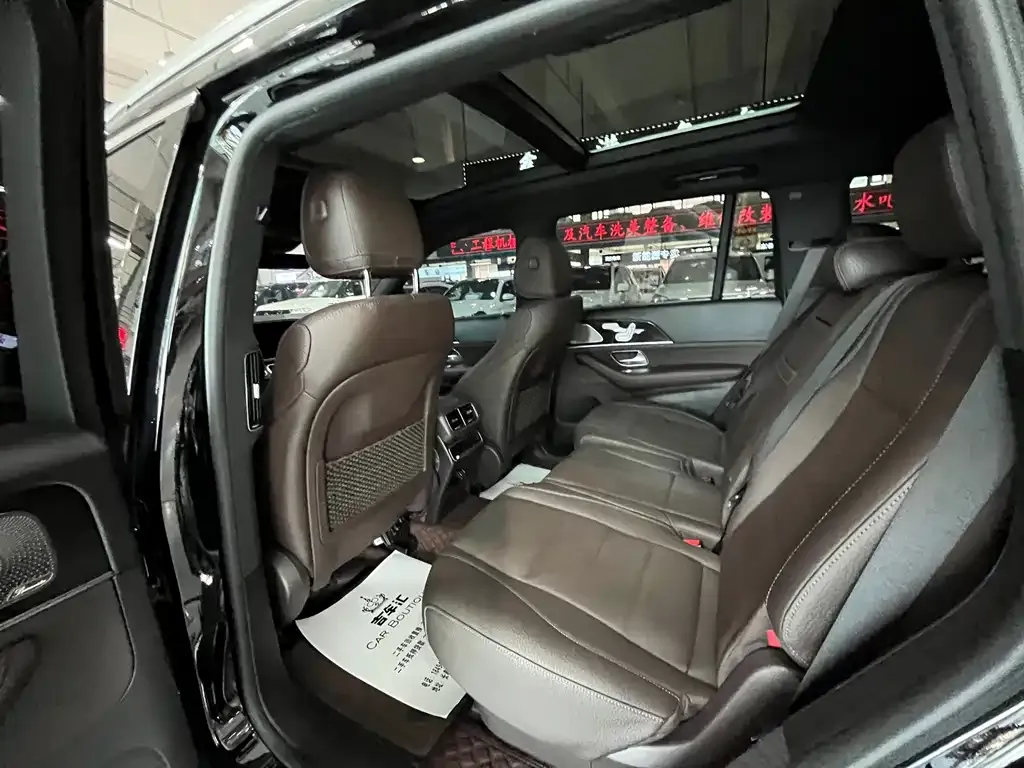 Mercedes-Benz GLS — фото 5