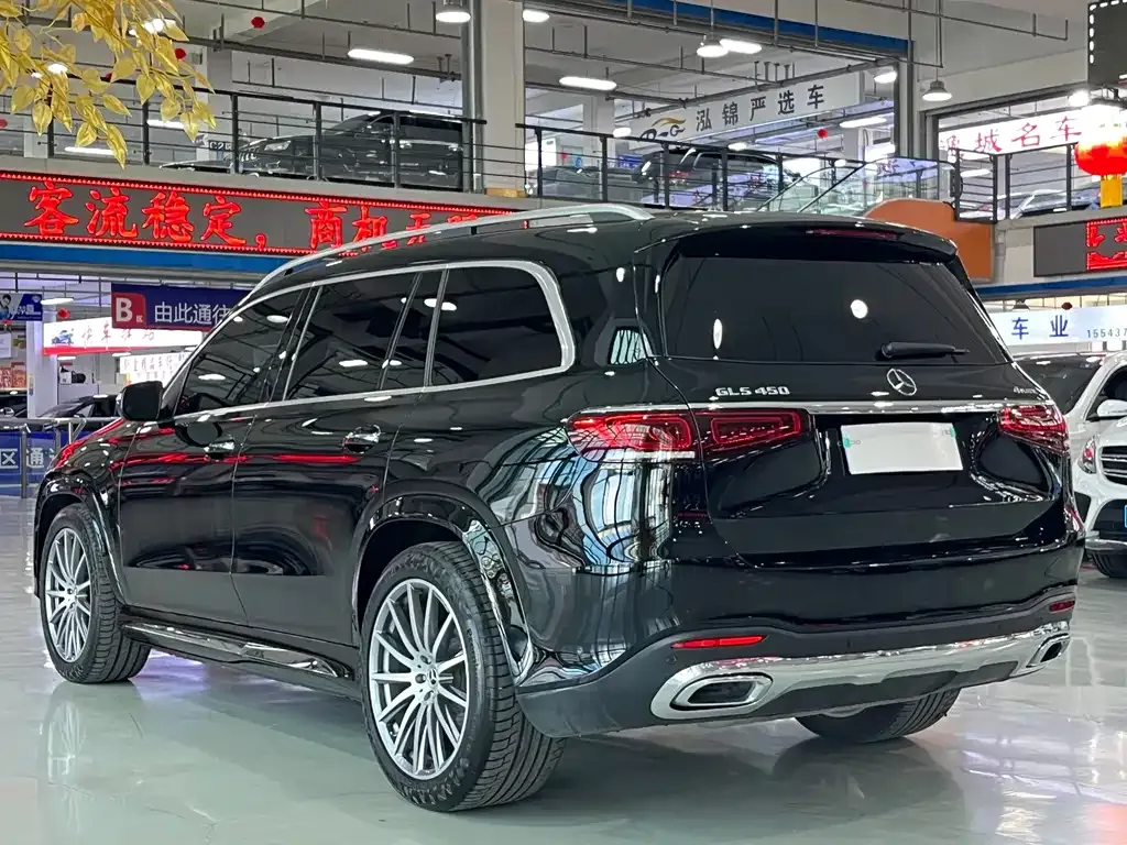 Mercedes-Benz GLS — фото 8