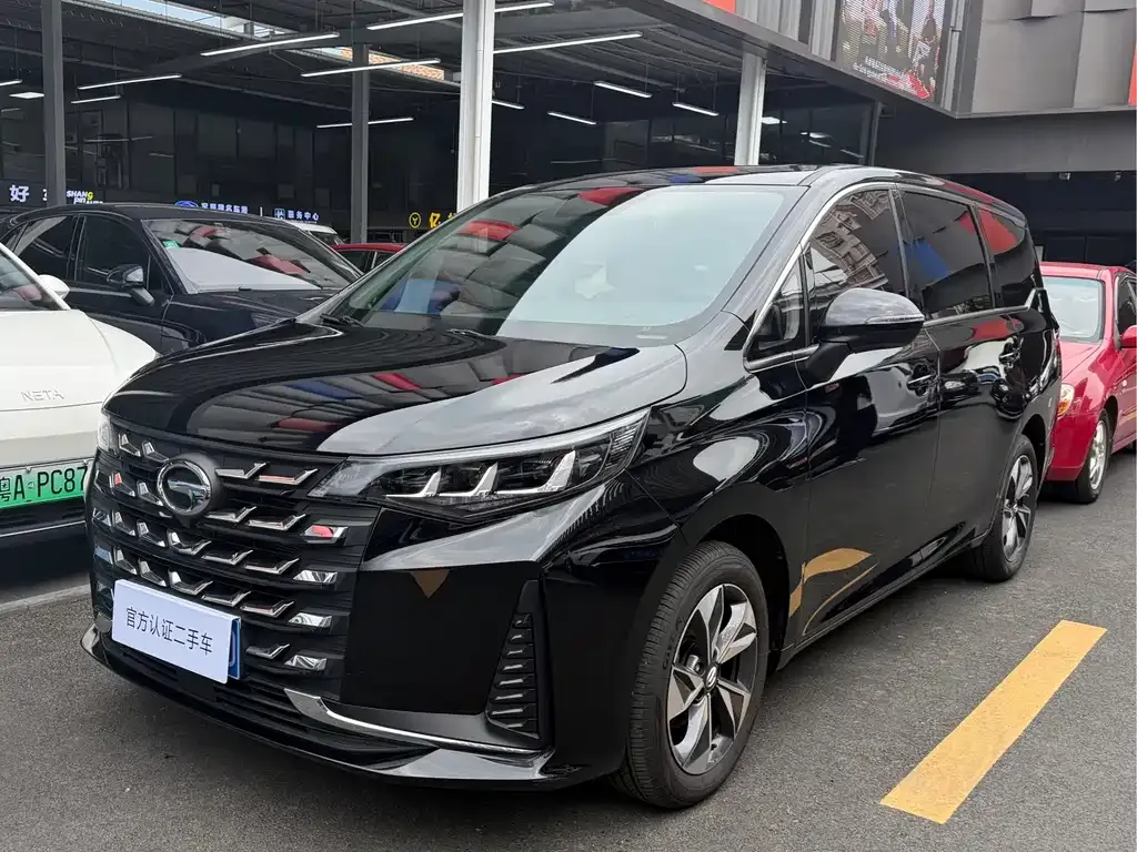 GAC Motor Trumpchi M6 — фото 1