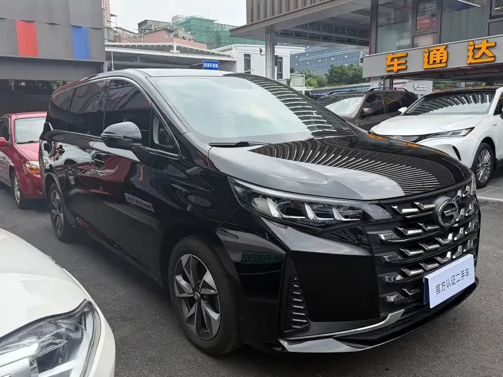 GAC Motor Trumpchi M6 — фото 9