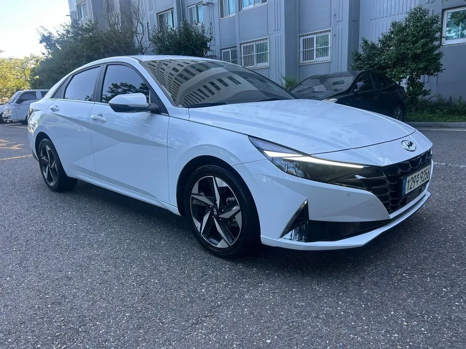 Hyundai AVANTE — фото 10
