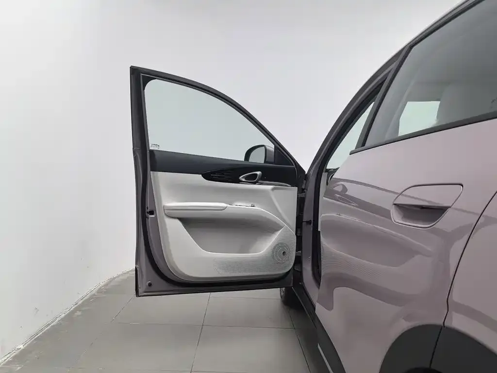 Geely Starburst — фото 2