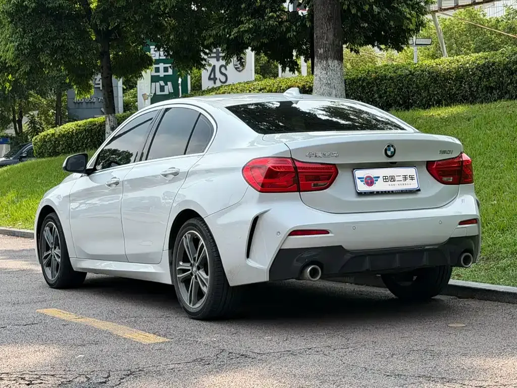 BMW 1 Series — фото 10