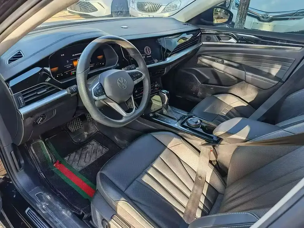 Volkswagen Passat — фото 5