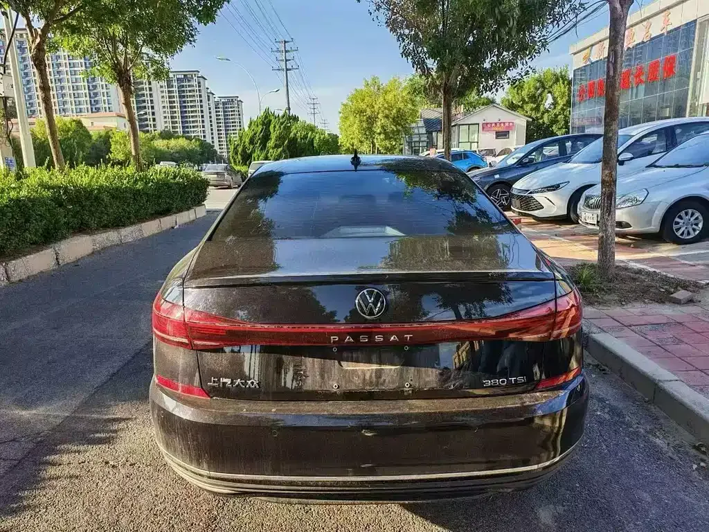 Volkswagen Passat — фото 3