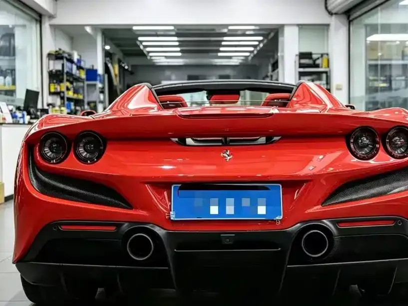 Ferrari F8 — фото 3