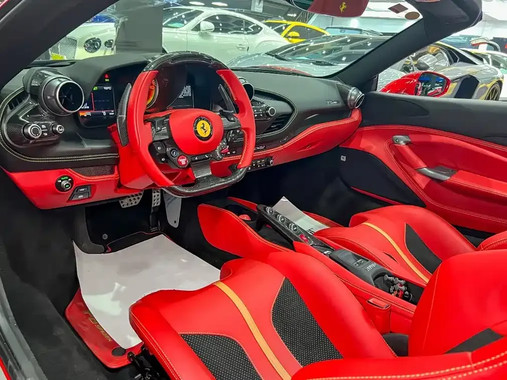 Ferrari F8 — фото 4