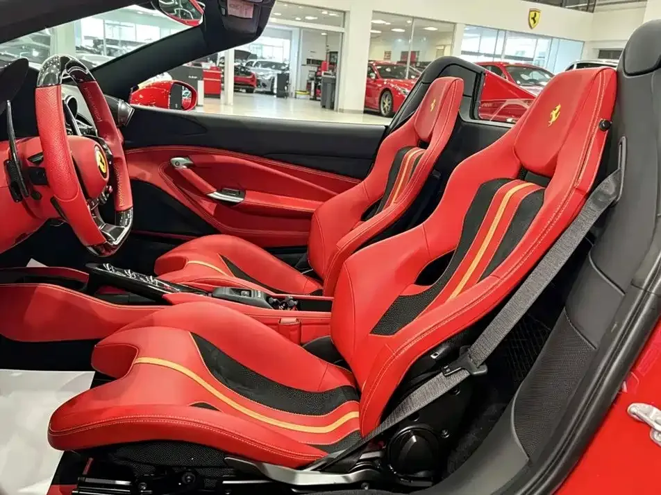 Ferrari F8 — фото 2
