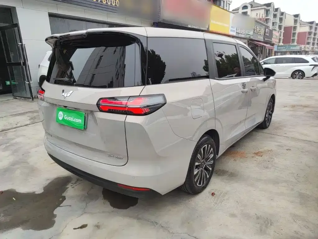 Wuling Xingguang 730 New Energy — фото 10