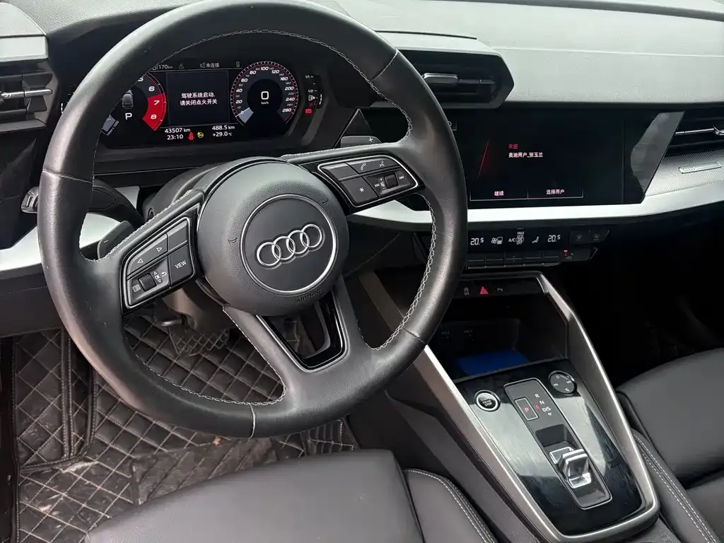 Audi A3 — фото 10