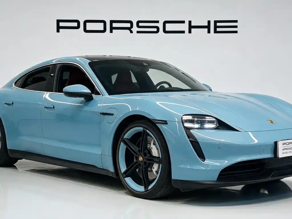 Porsche Taycan — фото 1