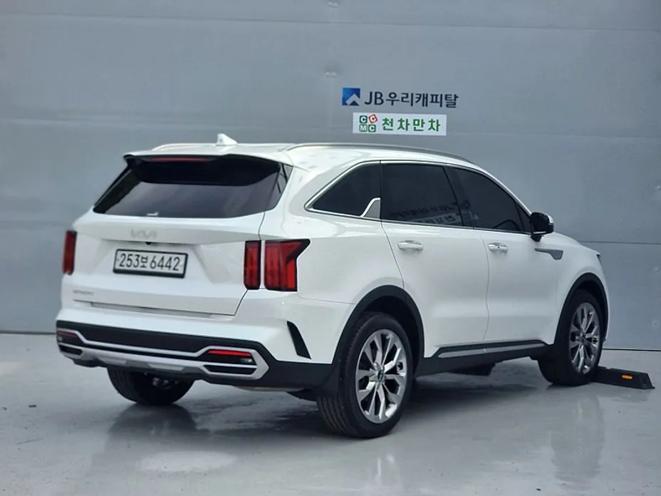 Kia Sorento — фото 2