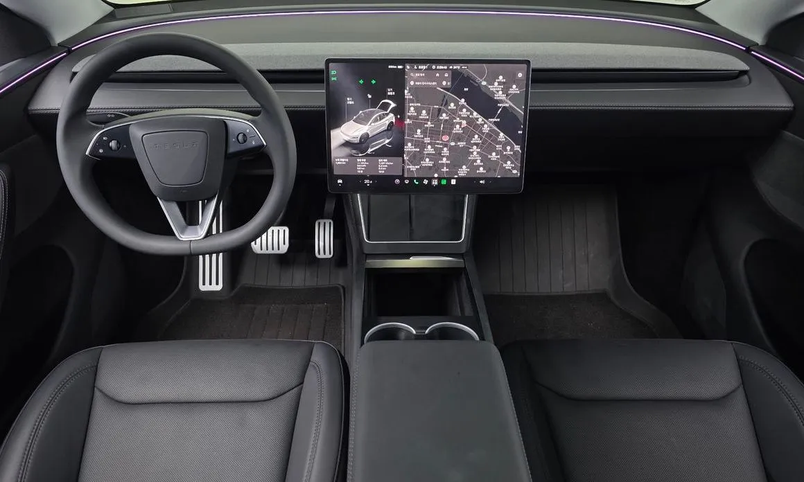 Tesla Model Y — фото 9