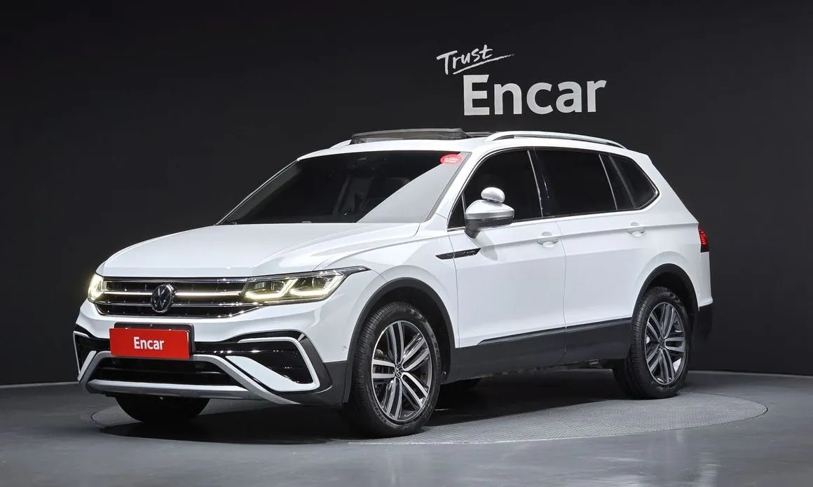 Volkswagen Tiguan — фото 1