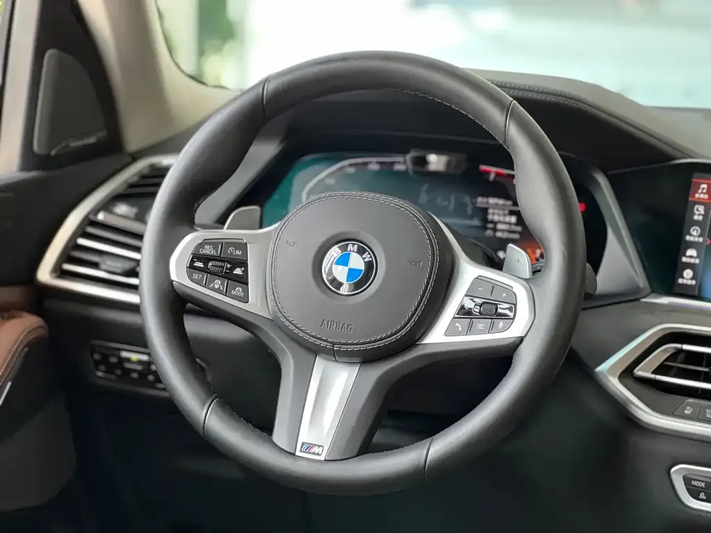 BMW X5 (Import) — фото 6