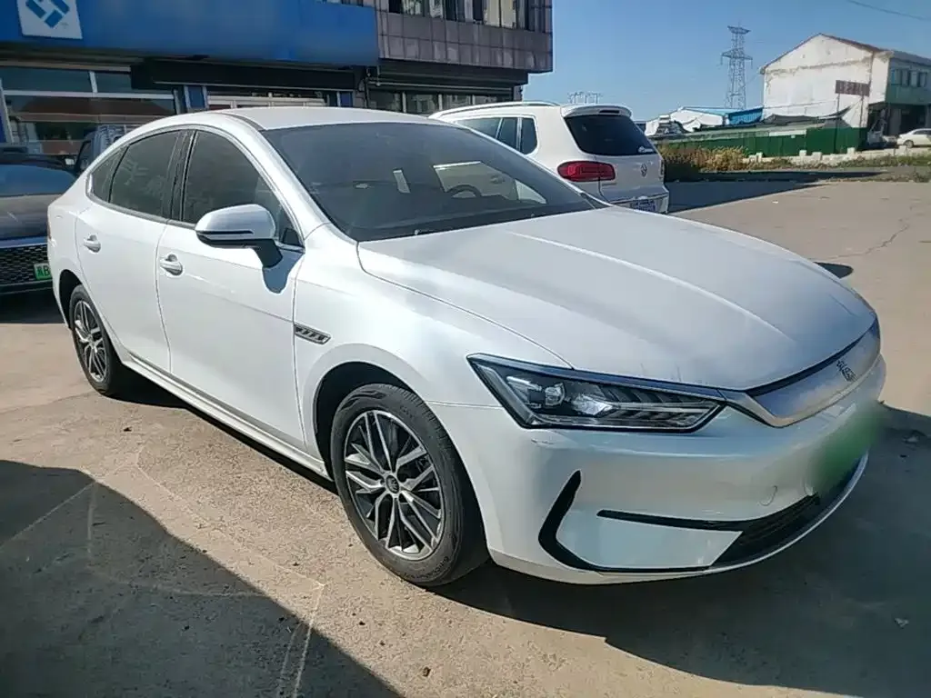 BYD Qin PLUS — фото 9
