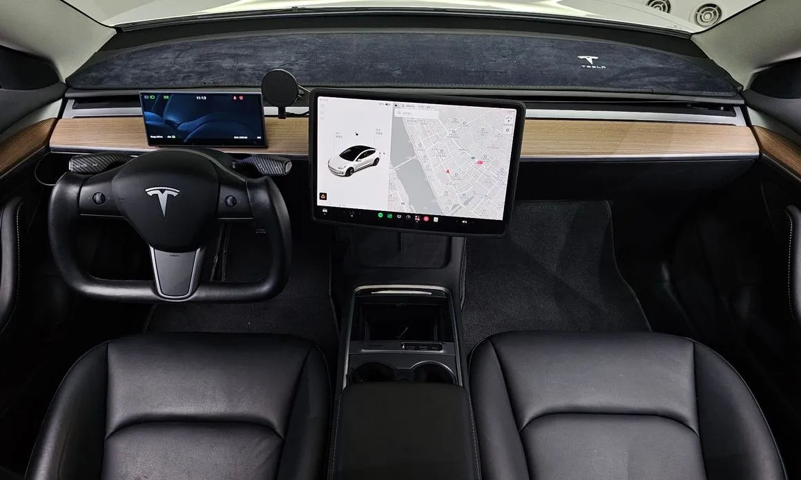 Tesla Model 3 — фото 3
