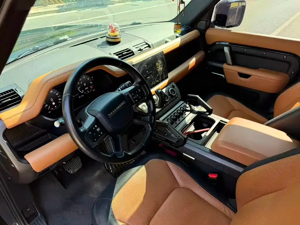 Land Rover Defender — фото 5