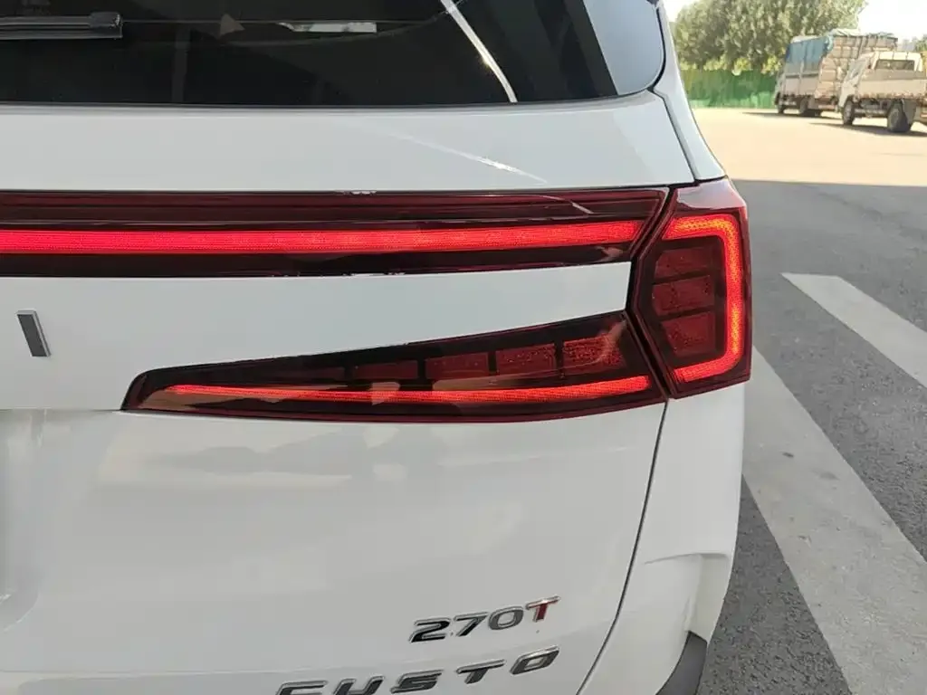 Hyundai Custo — фото 2