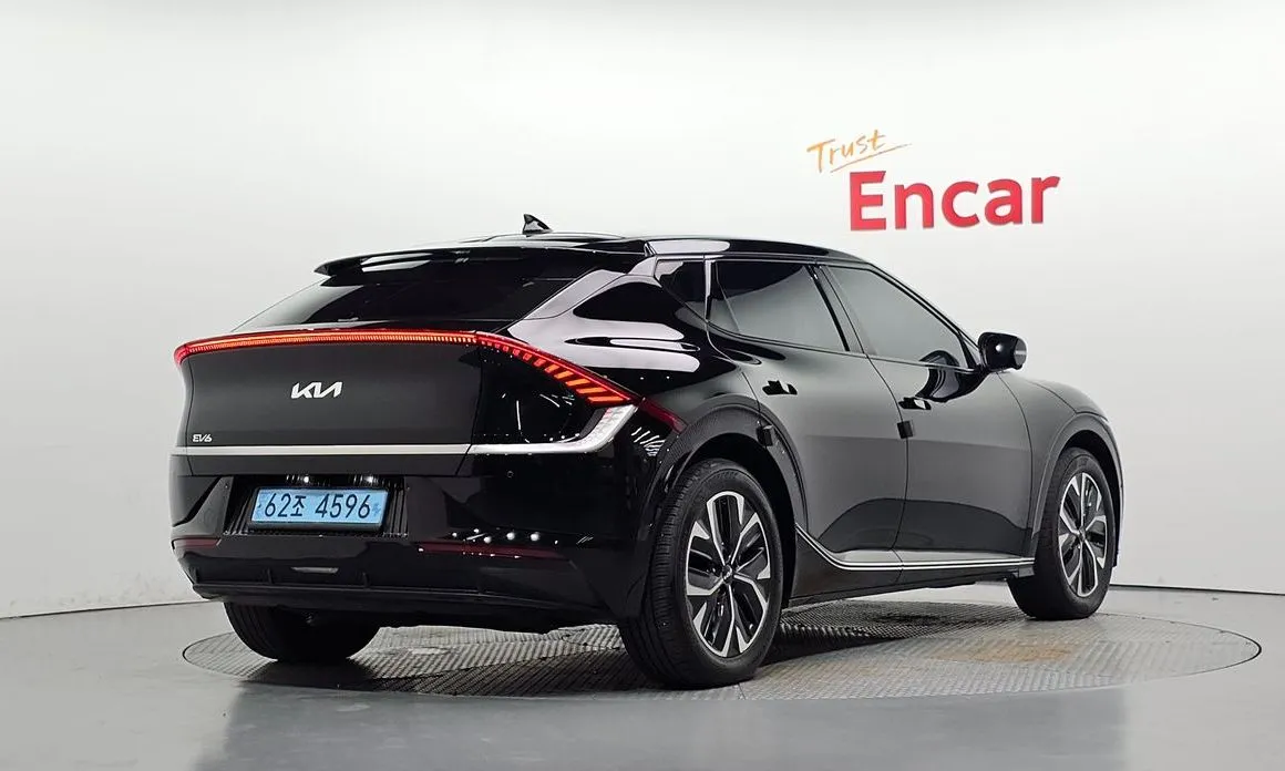 Kia EV6 — фото 3