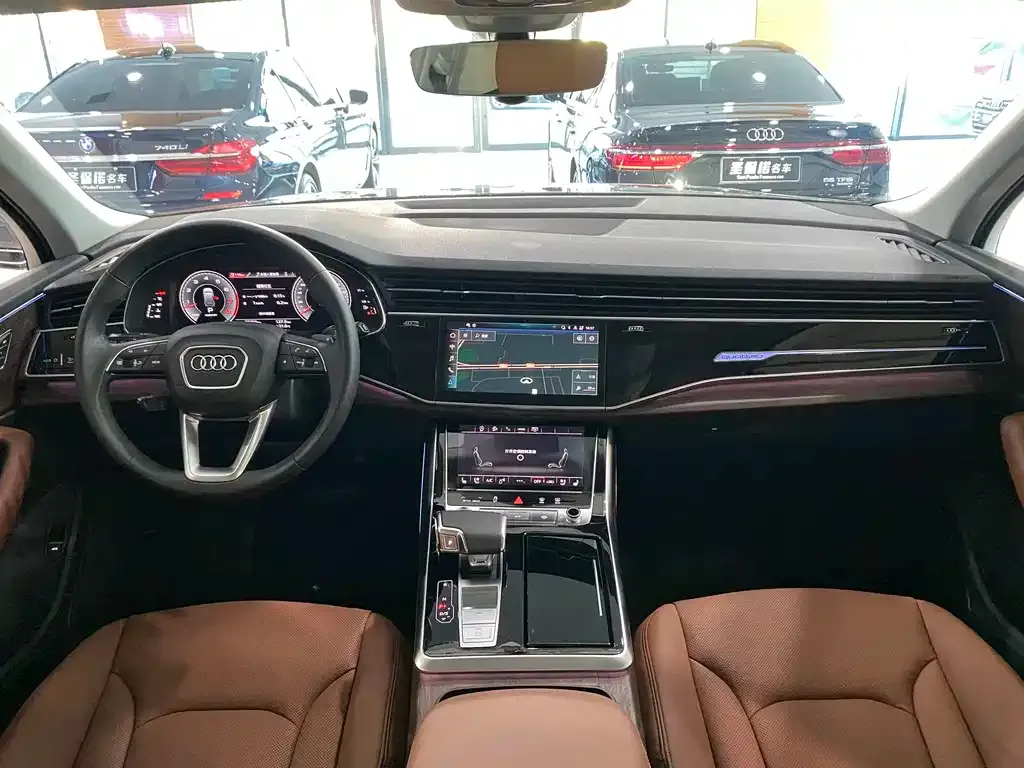 Audi Q7 — фото 4