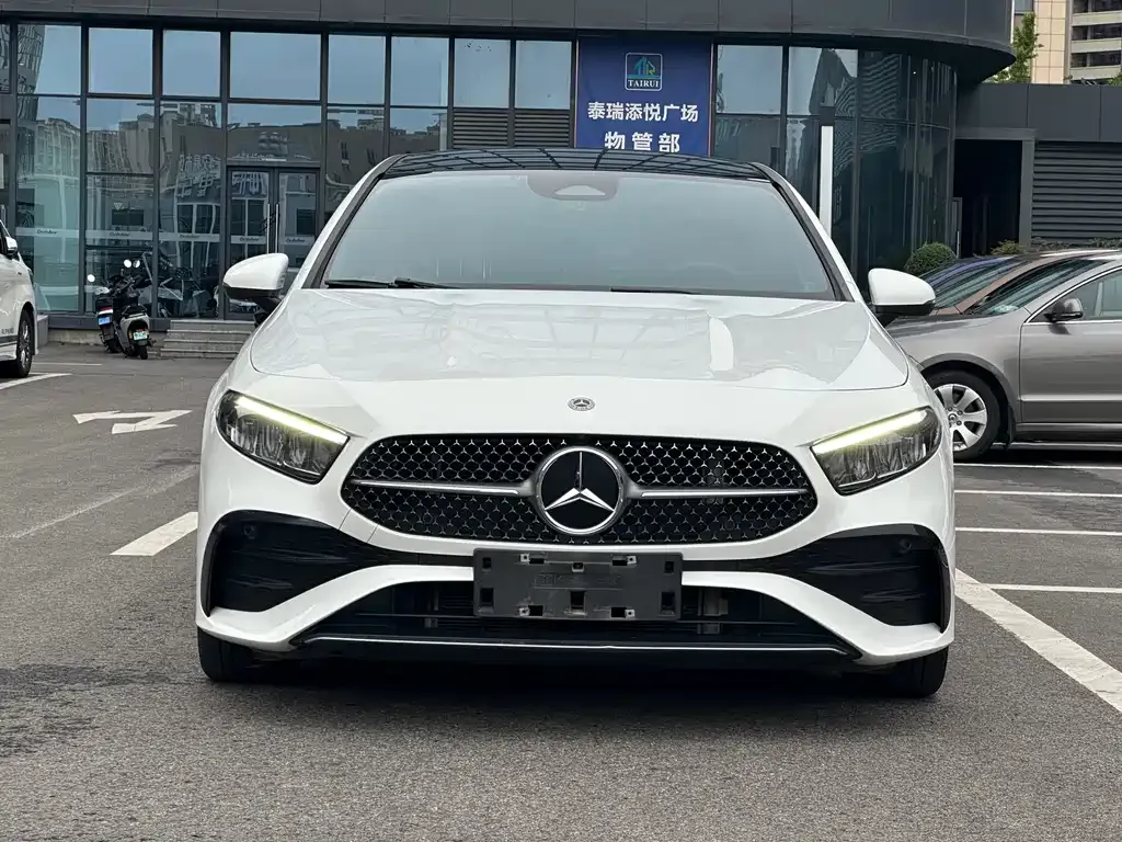 Mercedes-Benz A-Class — фото 4