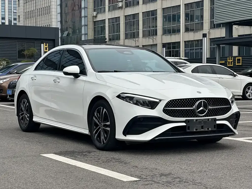 Mercedes-Benz A-Class — фото 5