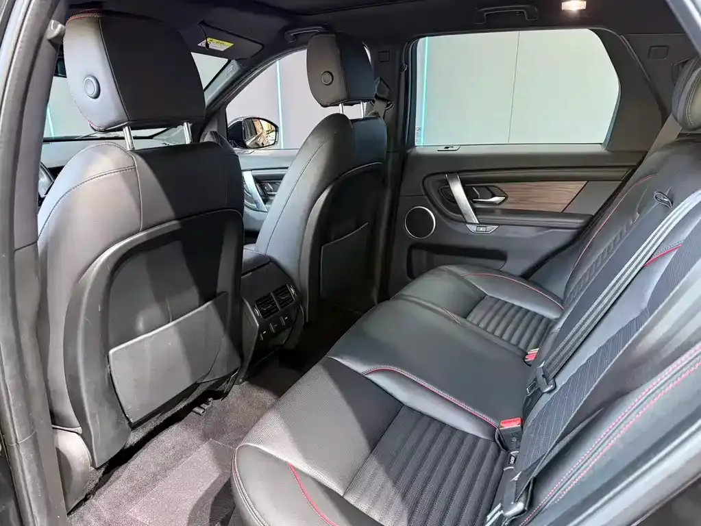 Land Rover Discovery Sport — фото 10