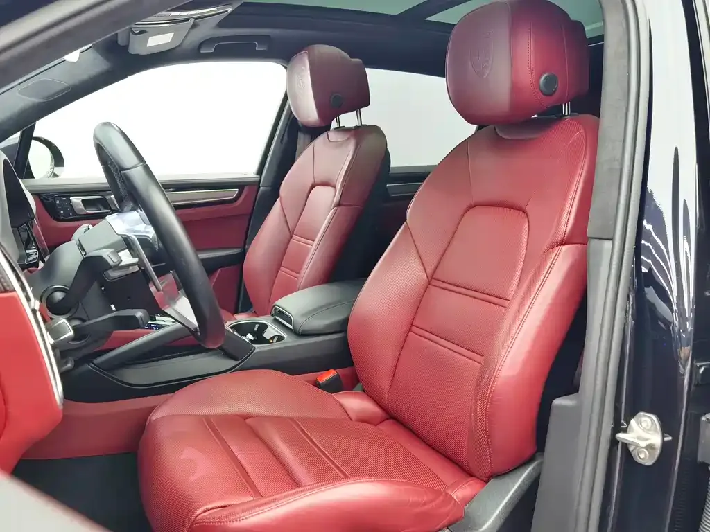Porsche Cayenne Hybrid — фото 10