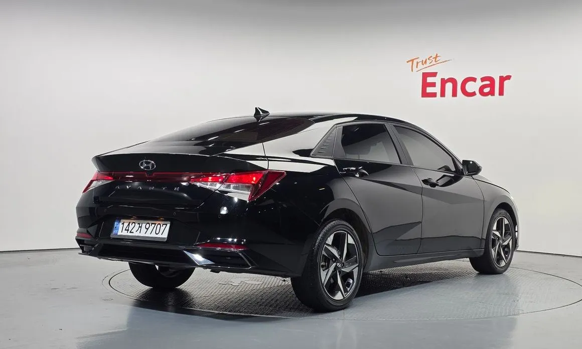 Hyundai AVANTE — фото 2