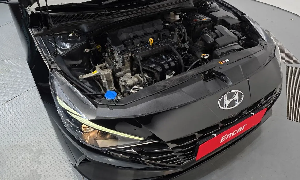 Hyundai AVANTE — фото 10