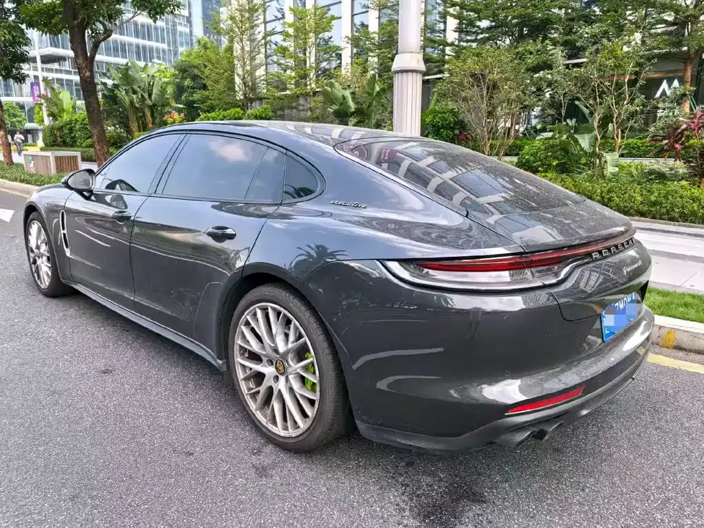 Porsche Panamera — фото 8