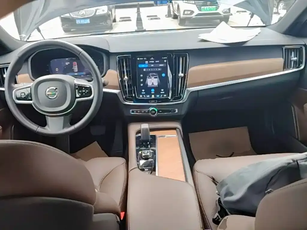 Volvo S90 — фото 2