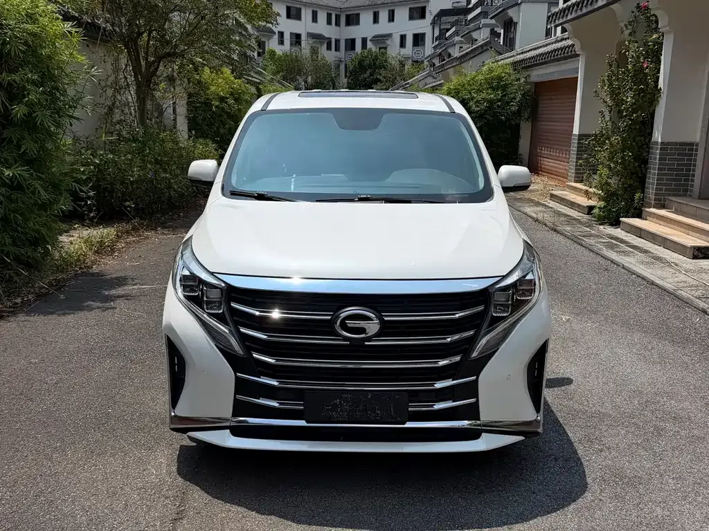 GAC Motor Trumpchi M8 — фото 4