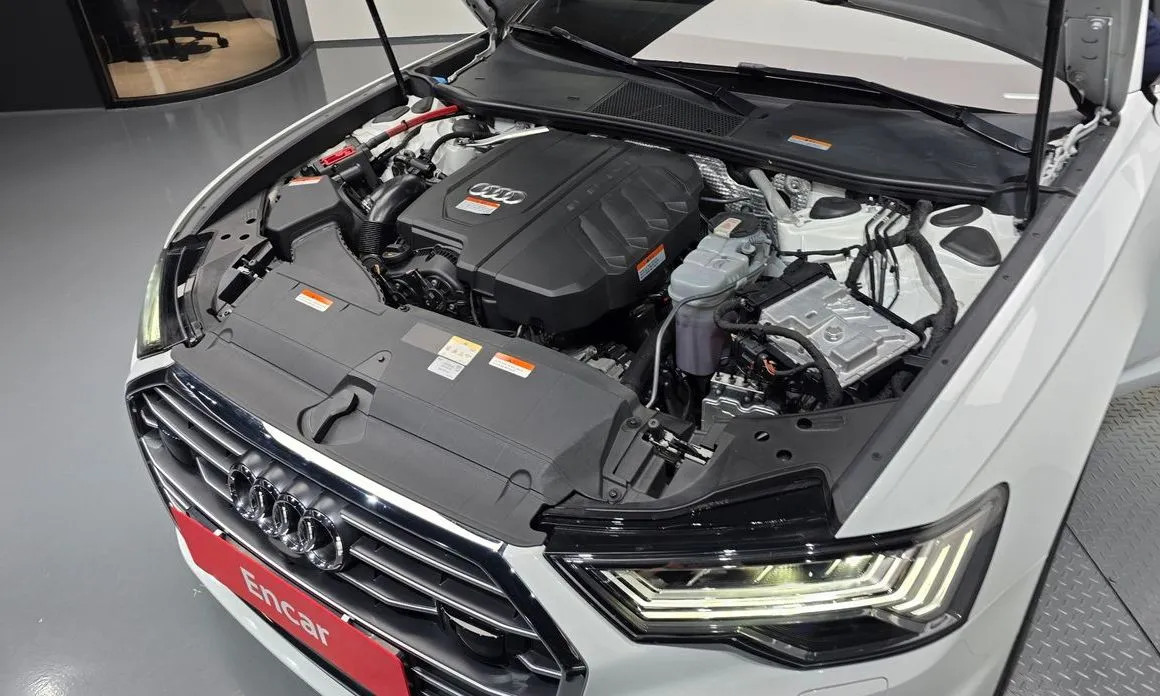 Audi A6 — фото 6
