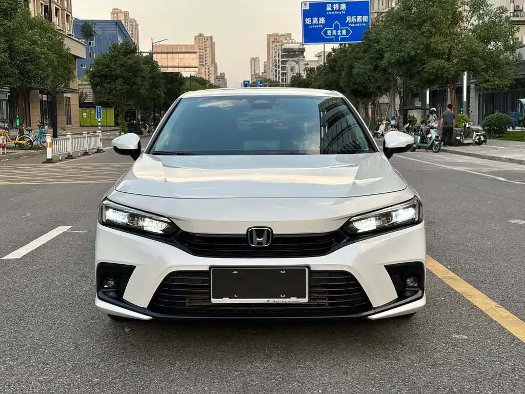 Honda Civic — фото 8