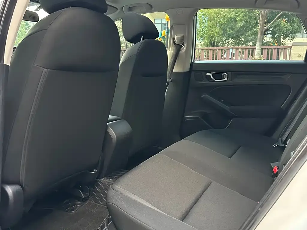 Honda Civic — фото 2